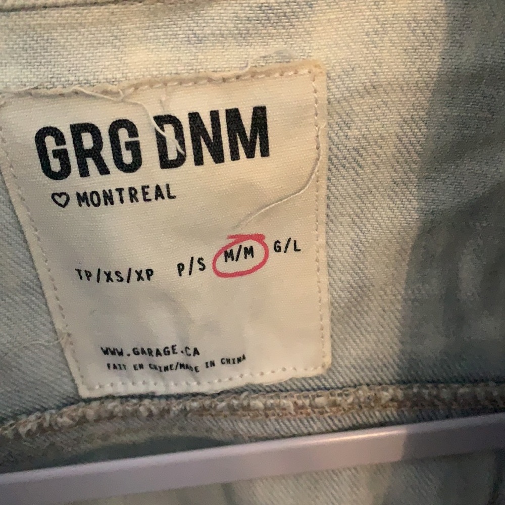 Jean jacket - Picture 2 of 3